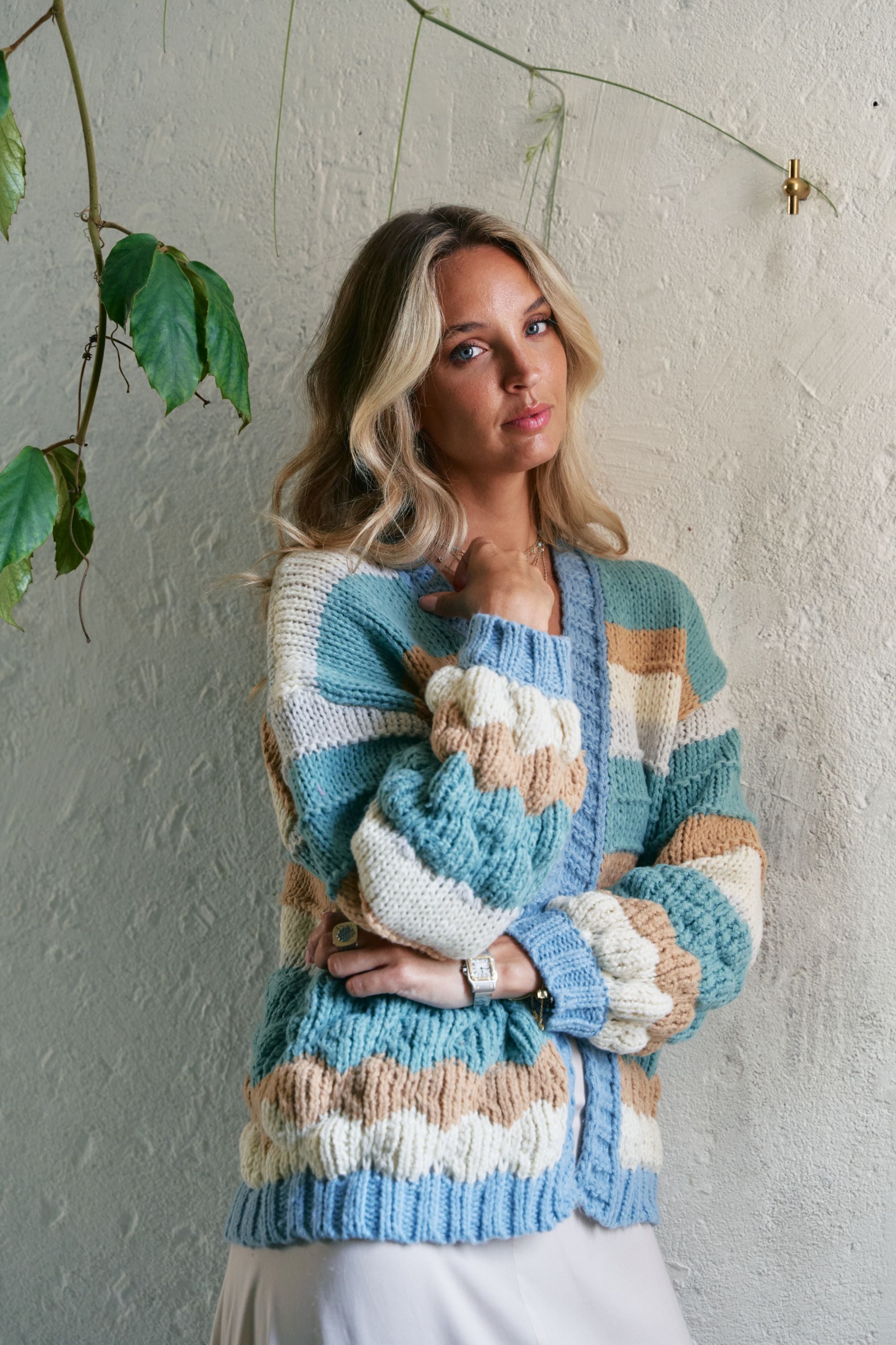 Jaase Forest Whisper Strickjacke – Dein perfekter Begleiter für die kühleren Tage Frollein Herzblut