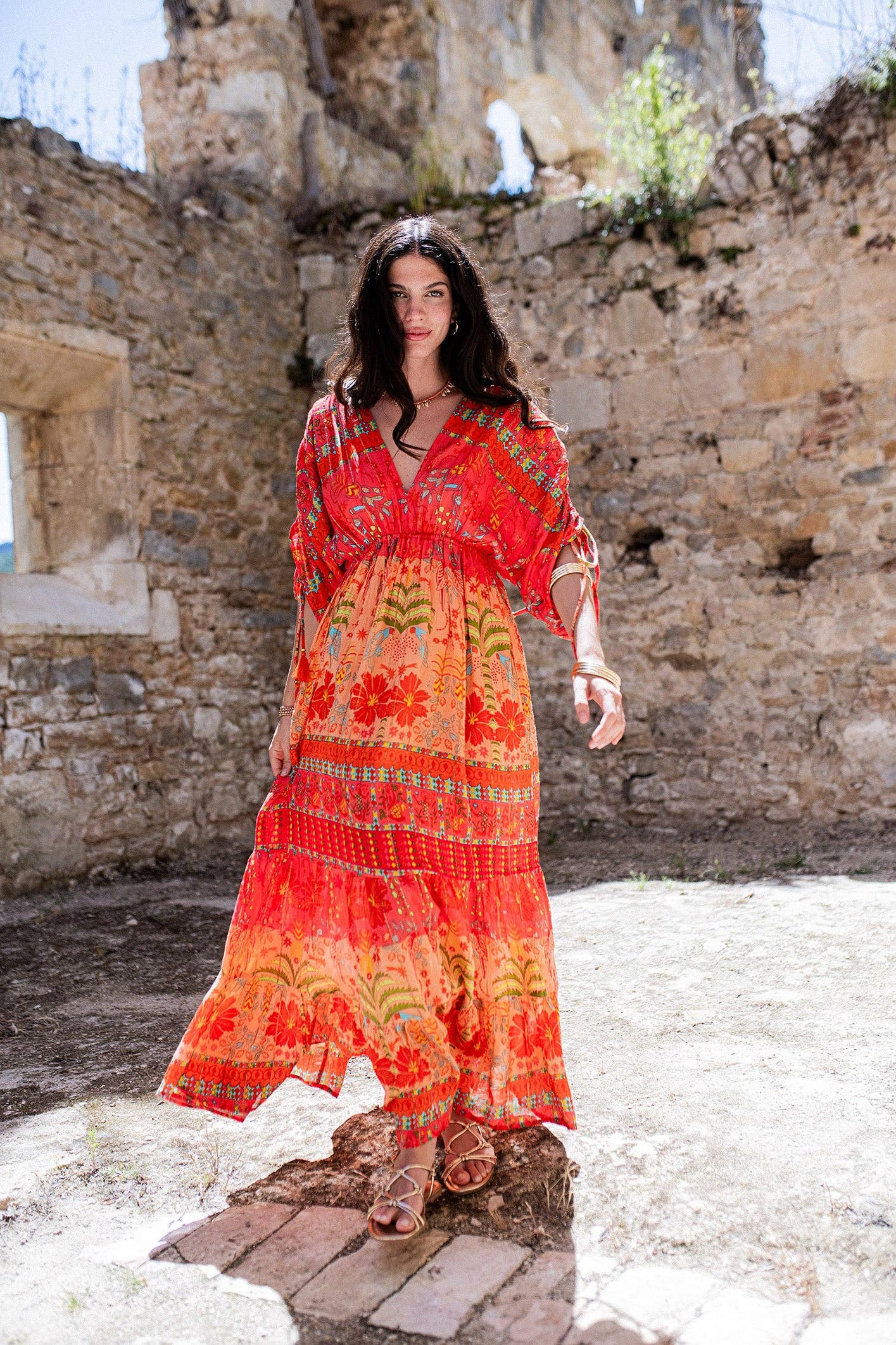 MAURICIO ORANGEFARBENES KLEID MIT ÄRMELN Piti Cuiti